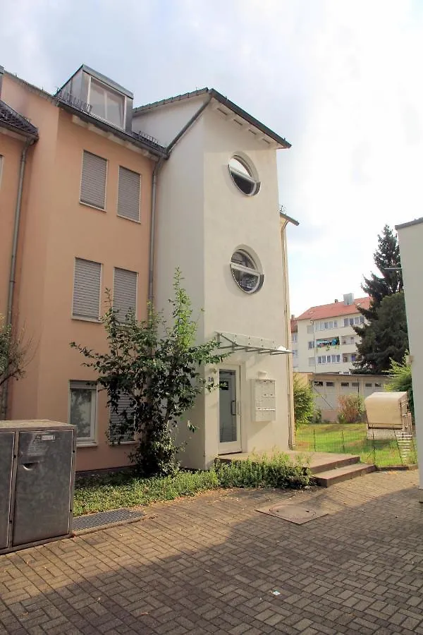 Ruhige Gemuetliche 2Z-Whg In S-West Apartment Stuttgart