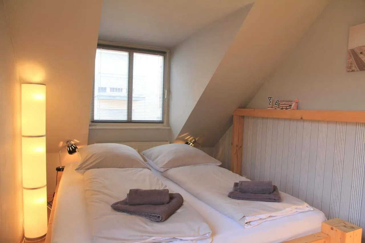 Ruhige Gemuetliche 2Z-Whg In S-West Apartment Stuttgart