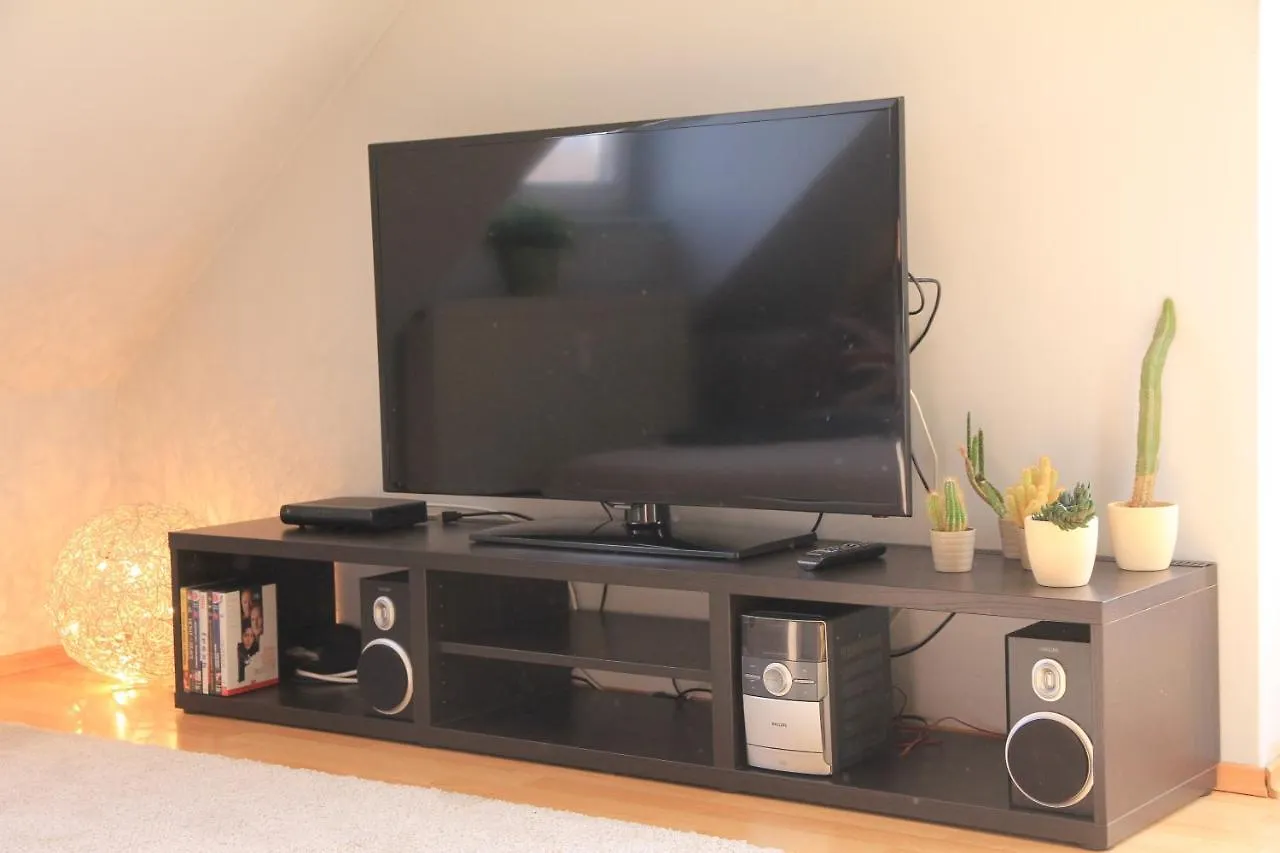 Ruhige Gemuetliche 2Z-Whg In S-West Apartment Stuttgart